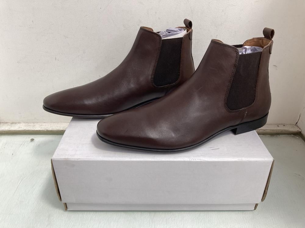 FIND ALBANY LEATHER MENS CHELSEA BOOTS IN CHOCOLAT