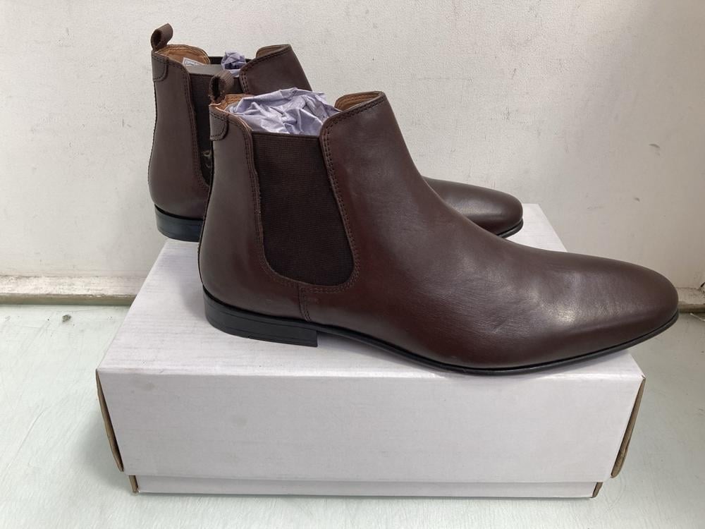 FIND ALBANY LEATHER MENS CHELSEA BOOTS IN CHOCOLAT