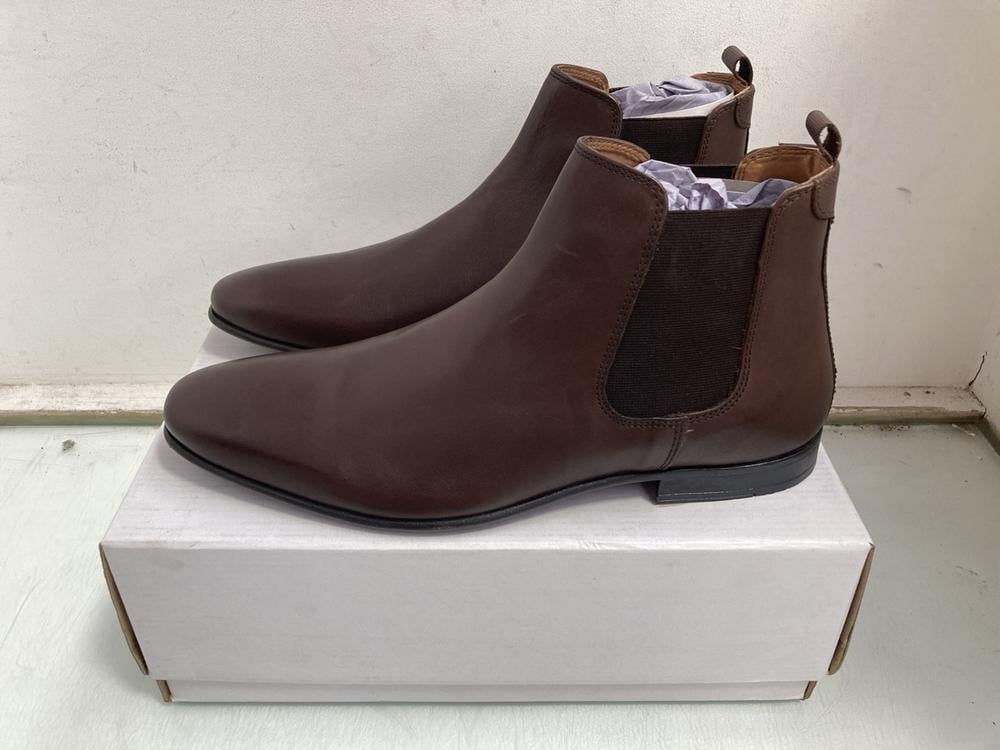 FIND ALBANY LEATHER MENS CHELSEA BOOTS IN CHOCOLAT