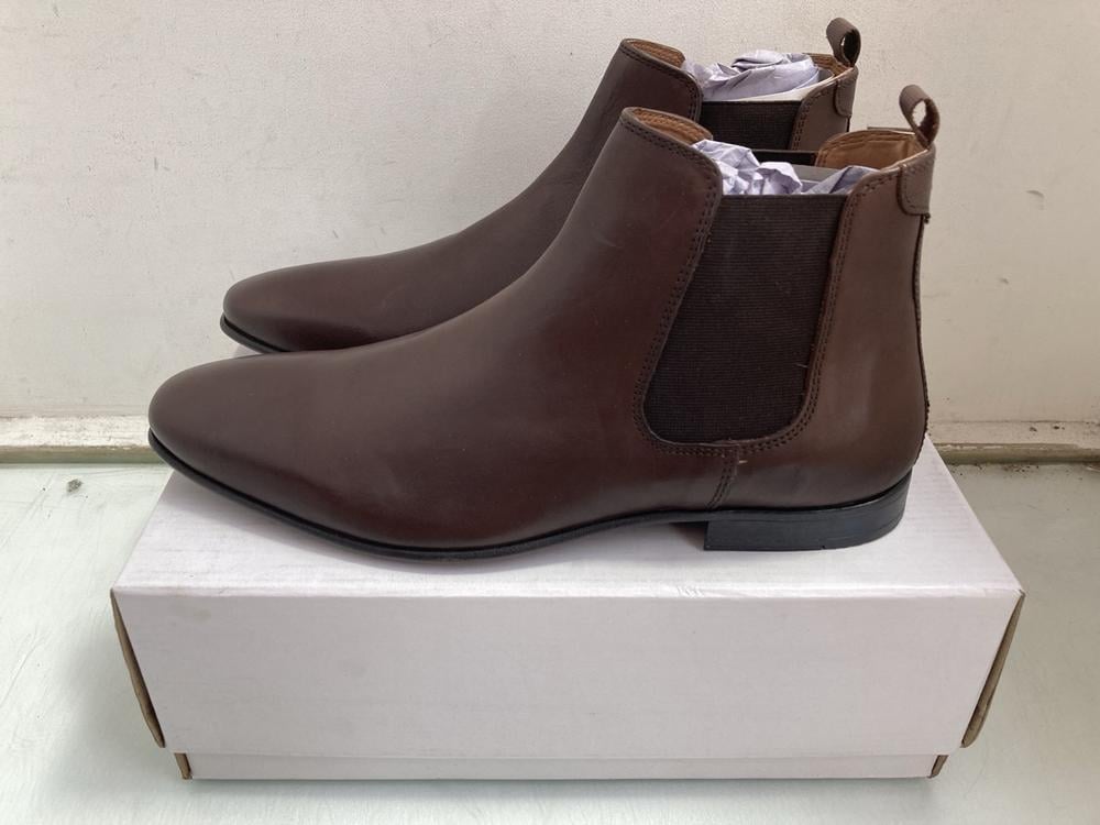 FIND ALBANY LEATHER MENS CHELSEA BOOTS IN CHOCOLAT