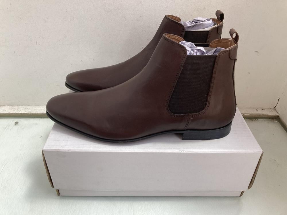FIND ALBANY LEATHER MENS CHELSEA BOOTS IN CHOCOLAT