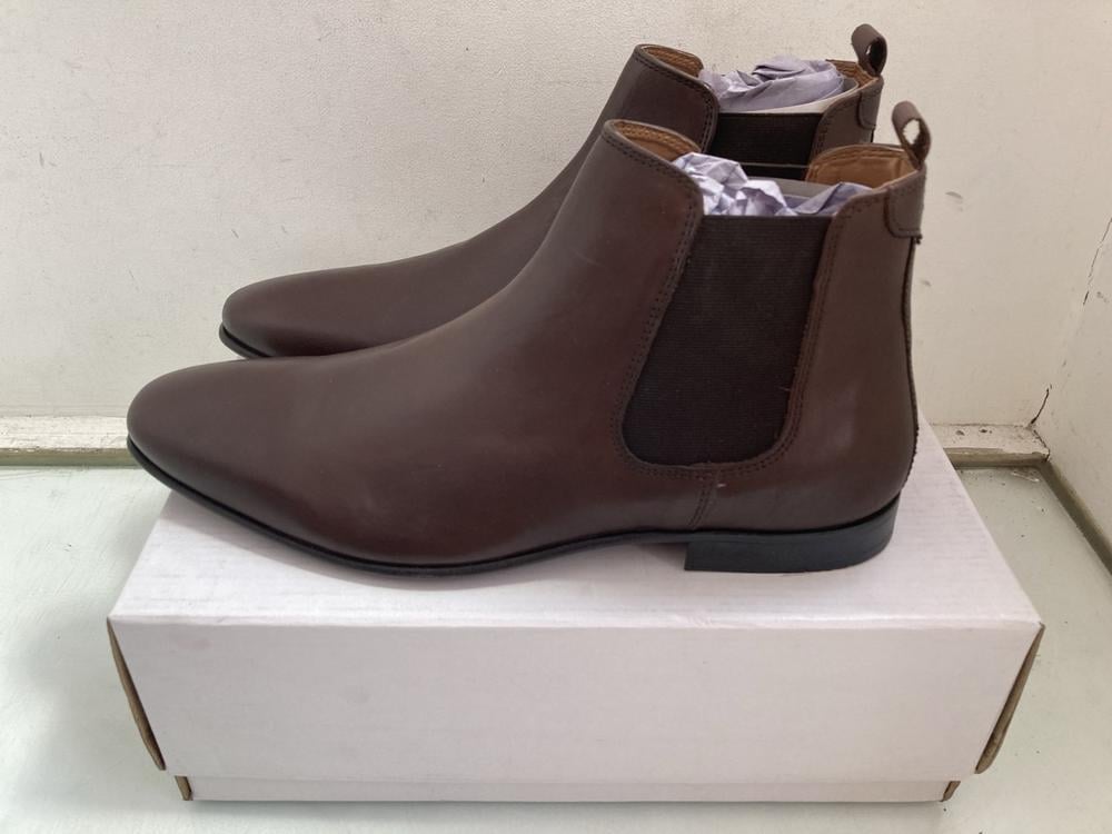 FIND ALBANY LEATHER MENS CHELSEA BOOTS IN CHOCOLAT
