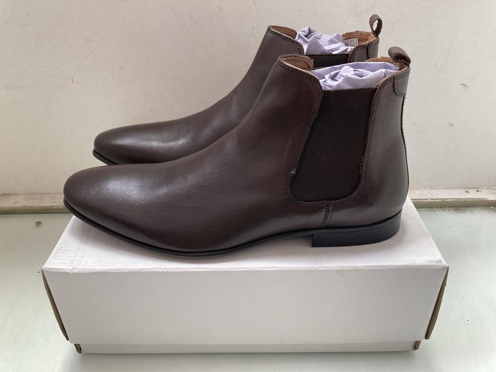 FIND ALBANY LEATHER MENS CHELSEA BOOTS IN CHOCOLAT
