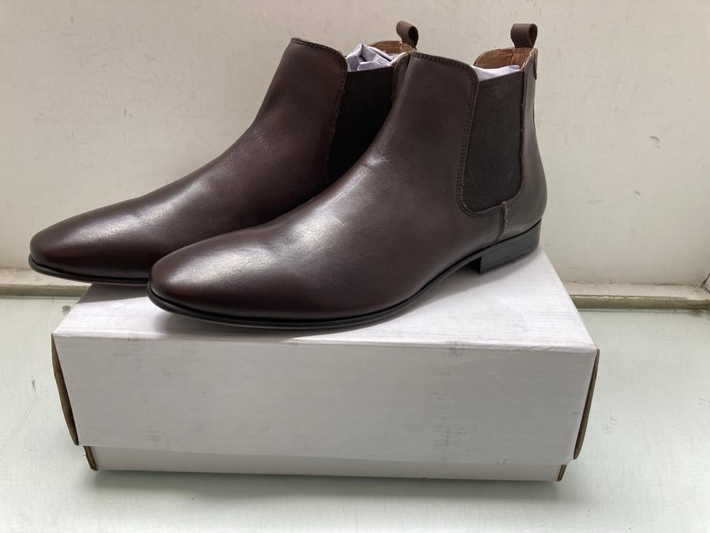FIND ALBANY LEATHER MENS CHELSEA BOOTS IN CHOCOLAT