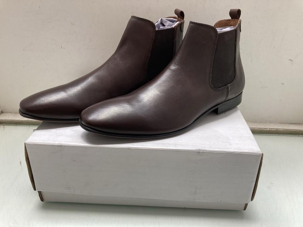 FIND ALBANY LEATHER MENS CHELSEA BOOTS IN CHOCOLAT