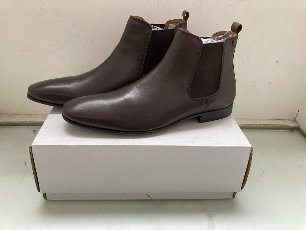 FIND ALBANY LEATHER MENS CHELSEA BOOTS IN CHOCOLAT