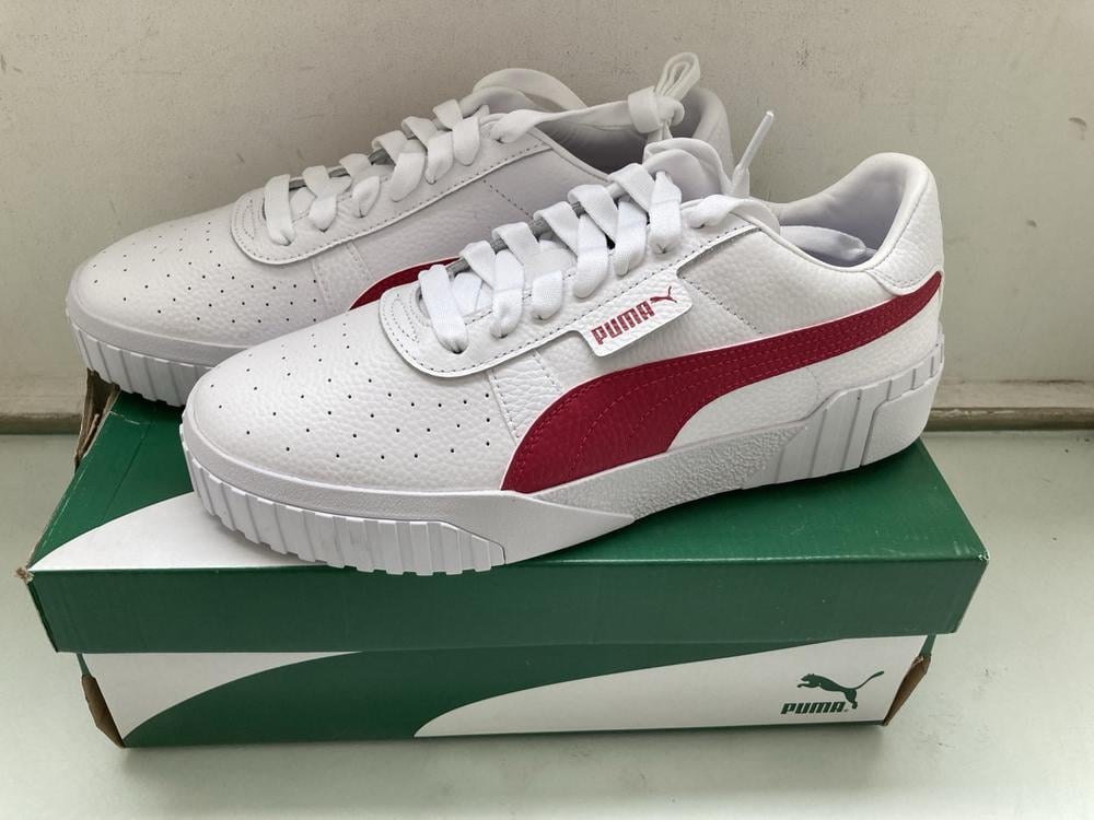 PUMA CALI WOMENS TRAINERS IN WHITE/PERSIAN RED: SI