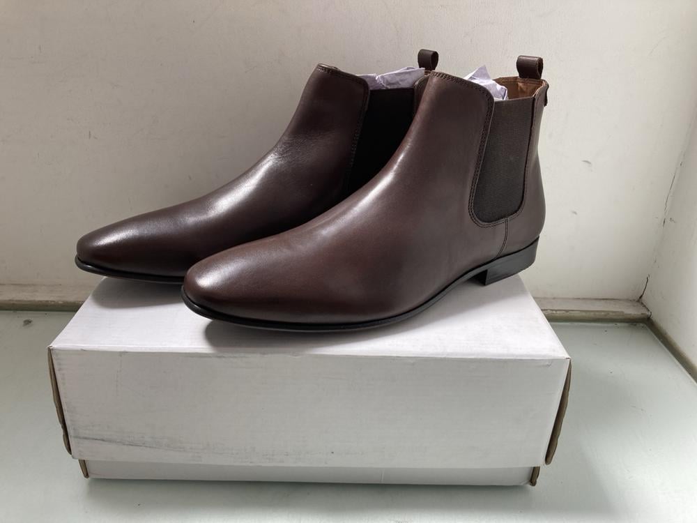 FIND ALBANY LEATHER MENS CHELSEA BOOTS IN CHOCOLAT