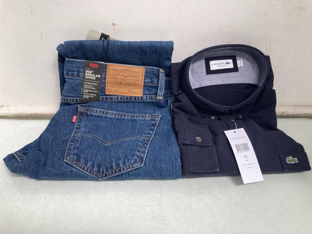 LEVI'S 502 REGULAR TAPER JEANS IN DARK BLUE DENIM 