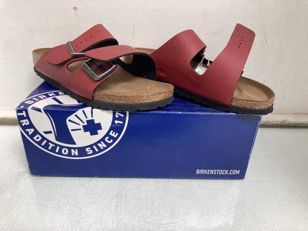 BIRKENSTOCK ARIZONA BS SANDALS IN RED - UK 5: LOCA