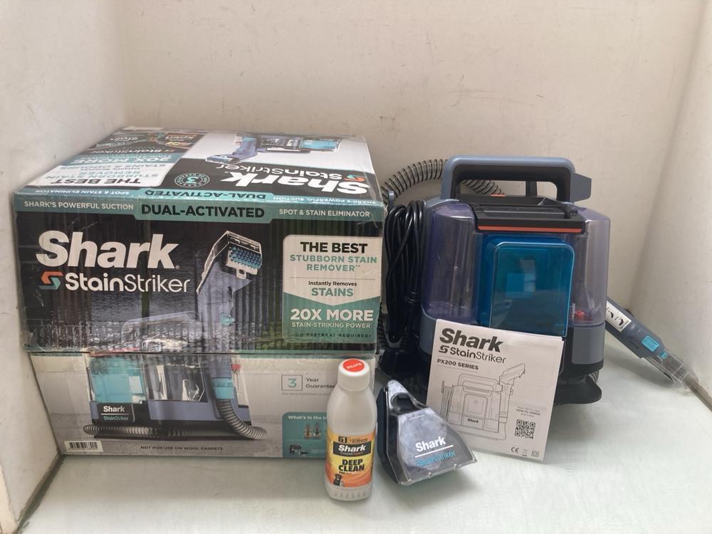 SHARK STAIN STRIKER UPHOLSTERY CLEANER - ORIGINAL 
