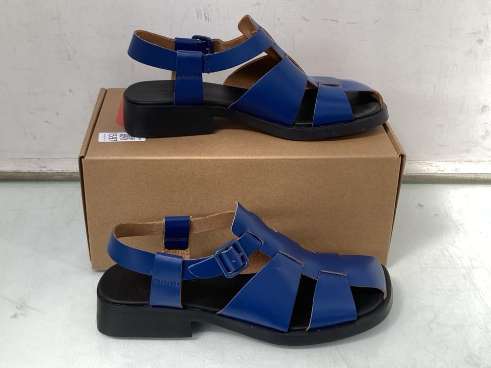 CAMPER DANA SANDALS IN BLACK - UK 7: LOCATION - AR