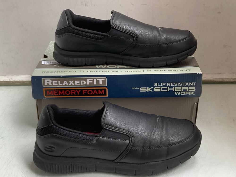 SKECHERS WORK SLIP ON SHOES IN BLACK - UK 8.5: LOC