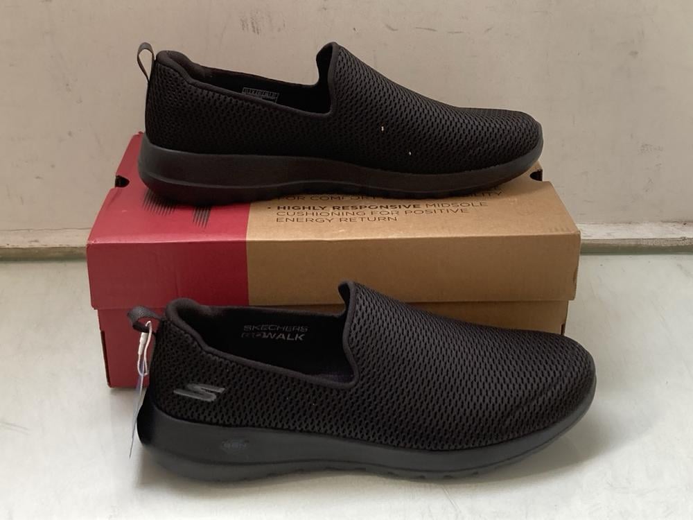 SKECHERS GO WALK JOY SLIP ON SHOES IN BLACK - UK 8