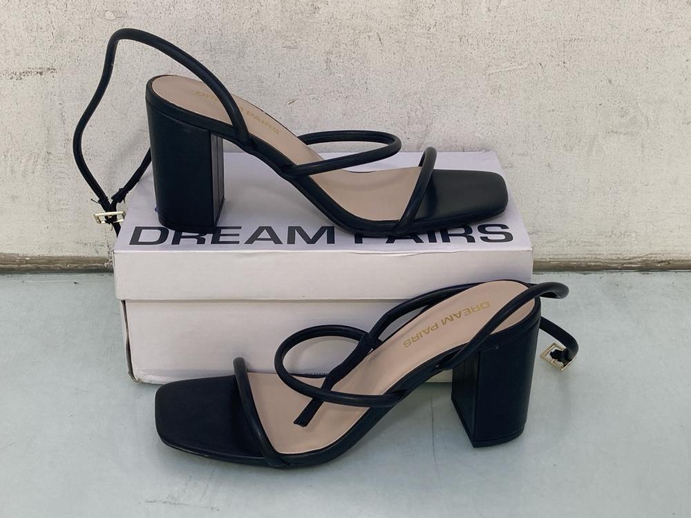 DREAM PAIRS BLACK STRAP WEDGE HEELS UK SIZE 6.5: L