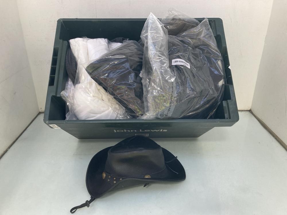 QTY OF ASSORTED CLOTHING ITEMS IN VARIOUS SIZES TO