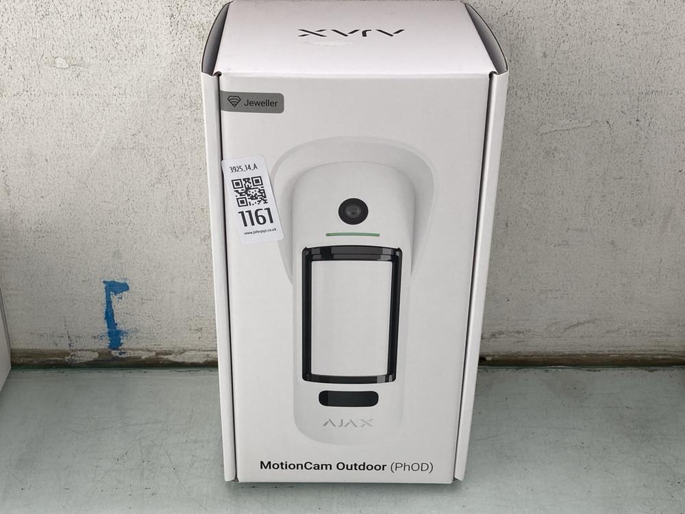 AJAX OUTDOOR MOTION CAM IN WHITE - ORIGINAL RRP:£2