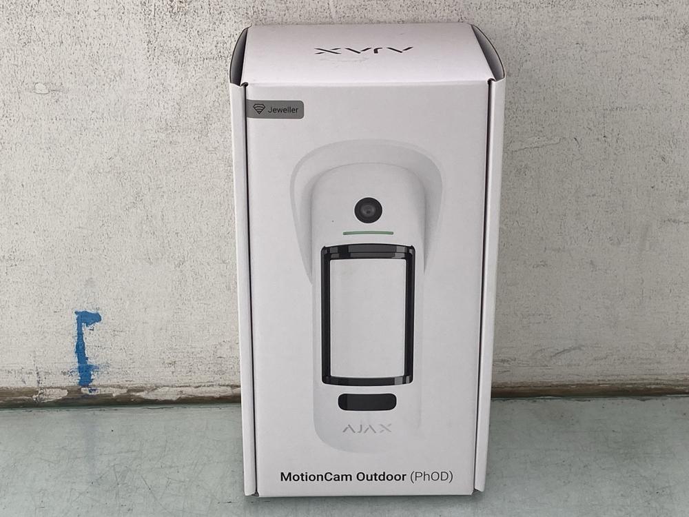 AJAX OUTDOOR MOTION CAM IN WHITE - ORIGINAL RRP:£2
