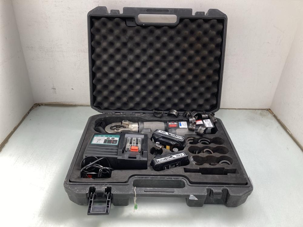 MAJOR TECH HYDRAULIC CRIMPING TOOL: LOCATION - A54
