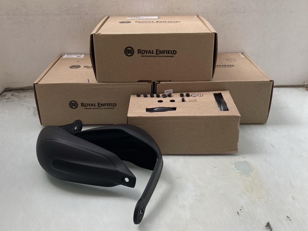 3 X ROYAL ENFIELD URBAN HAND GUARDS IN BLACK: LOCA