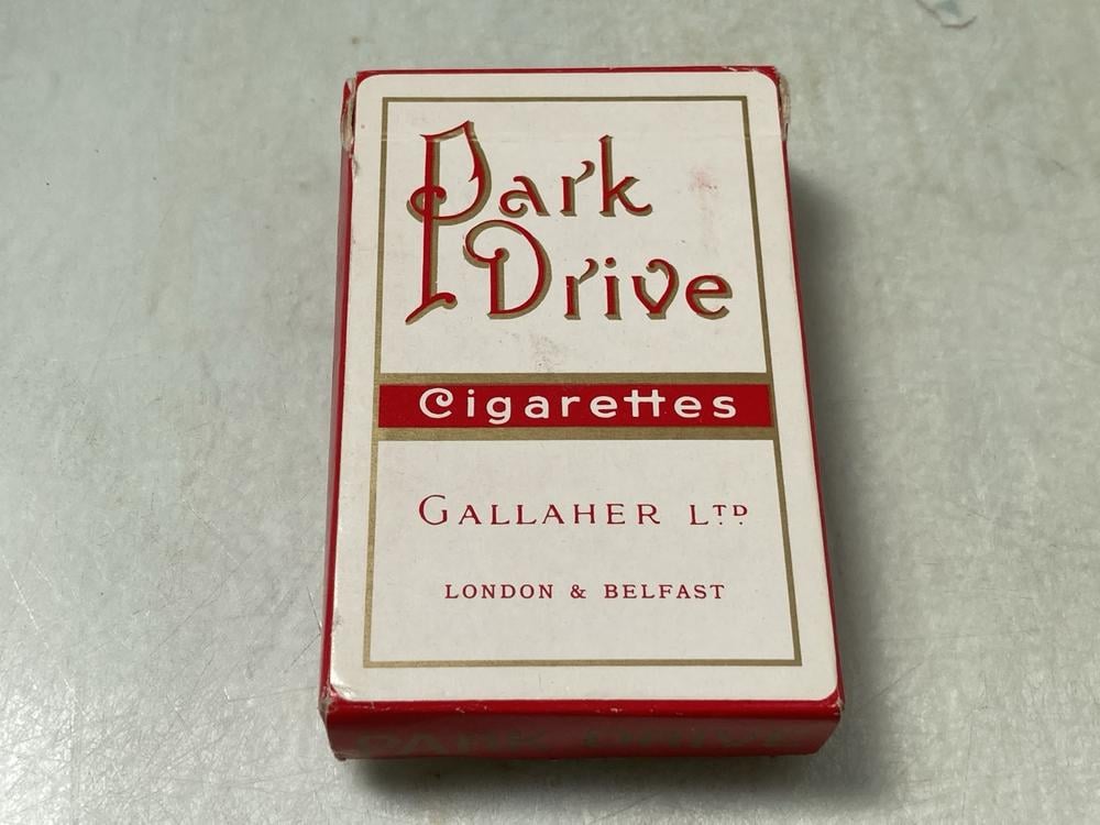 ORIGINAL VINTAGE (CIRCA 1971) PACK OF PLAYING CARD