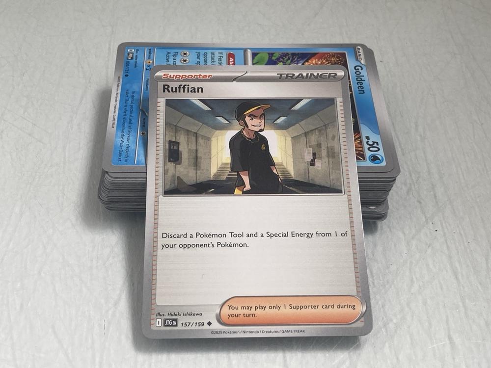 OVER 50 COLLECTIBLE POKÉMON TRADING CARDS INCLUDIN