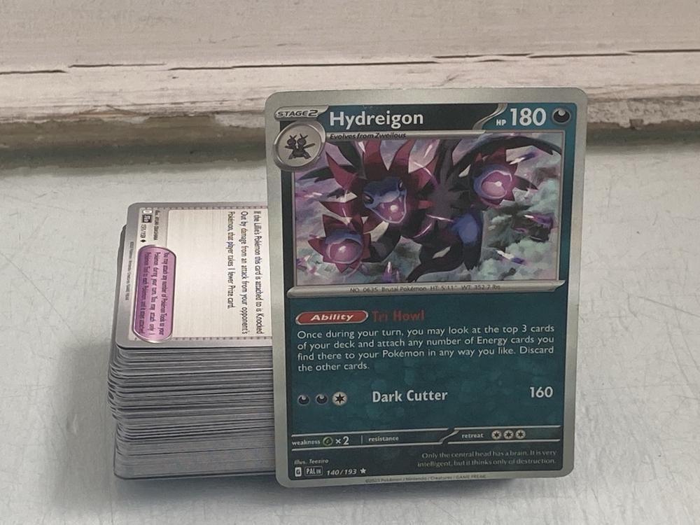 OVER 100 COLLECTIBLE POKÉMON TRADING CARDS INCLUDI