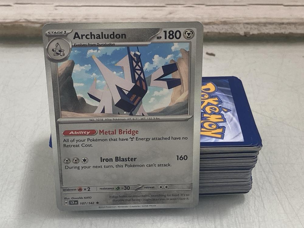 OVER 100 COLLECTIBLE POKÉMON TRADING CARDS INCLUDI