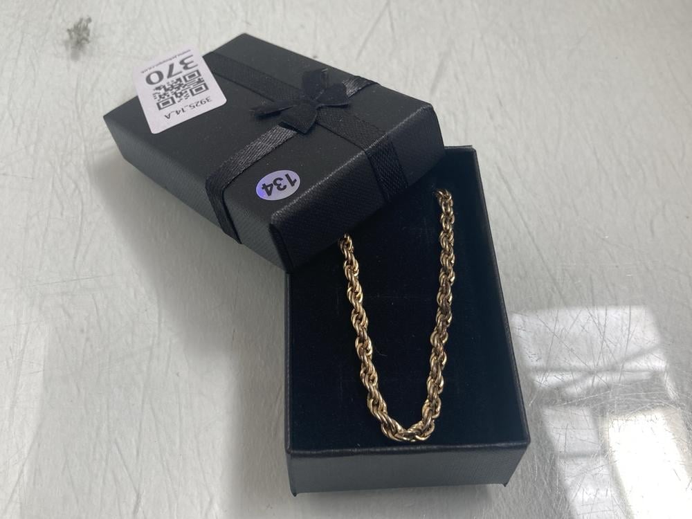 UNTESTED NO VISIBLE HALLMARK GOLD COLOURED ROPE LI