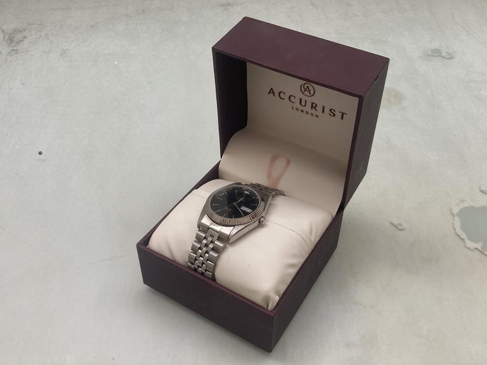 A GENTS CITIZEN 21 JEWEL WRISTWATCH CELEBRATING NC