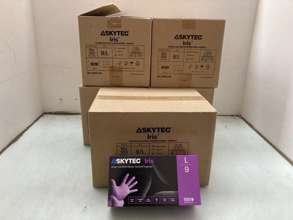 5 X BOXES OF SKYTEC IRIS NITRILE POWDER FREE GLOVE