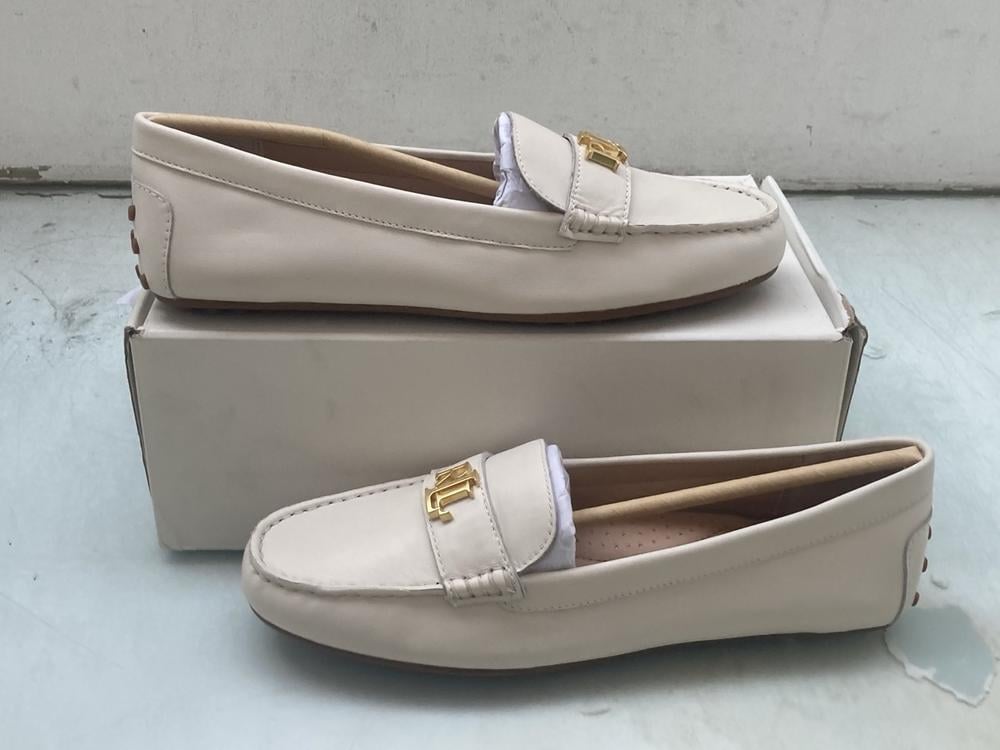 RALPH LAUREN CARRYOVER SOFT WHITE PUMPS UK SIZE 8 