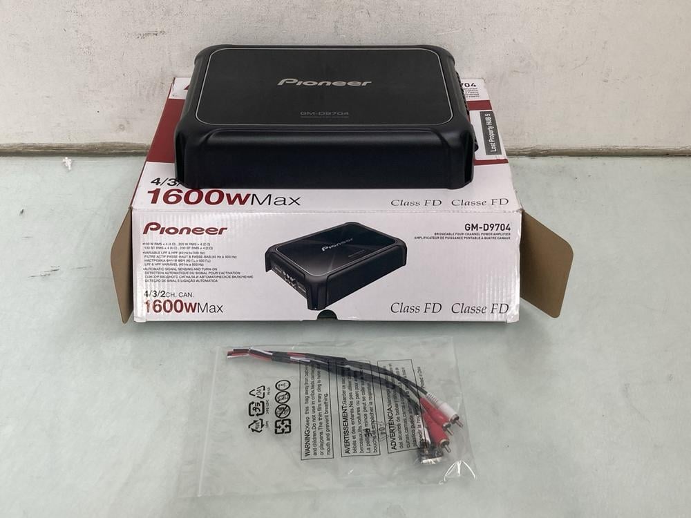 PIONEER 1600W BRIDGEABLE FOUR CHANNEL POWER AMPLIF