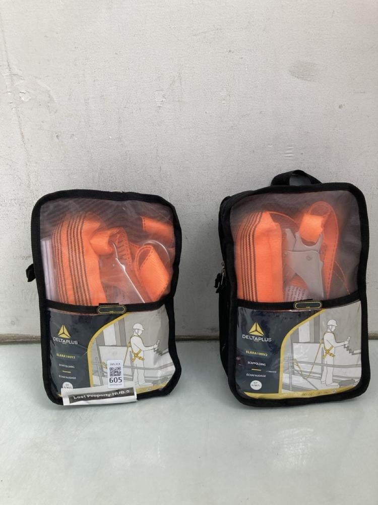 2 X DELTA PLUS SCAFFOLDING HARNESS ( SIZE UNKNOWN)