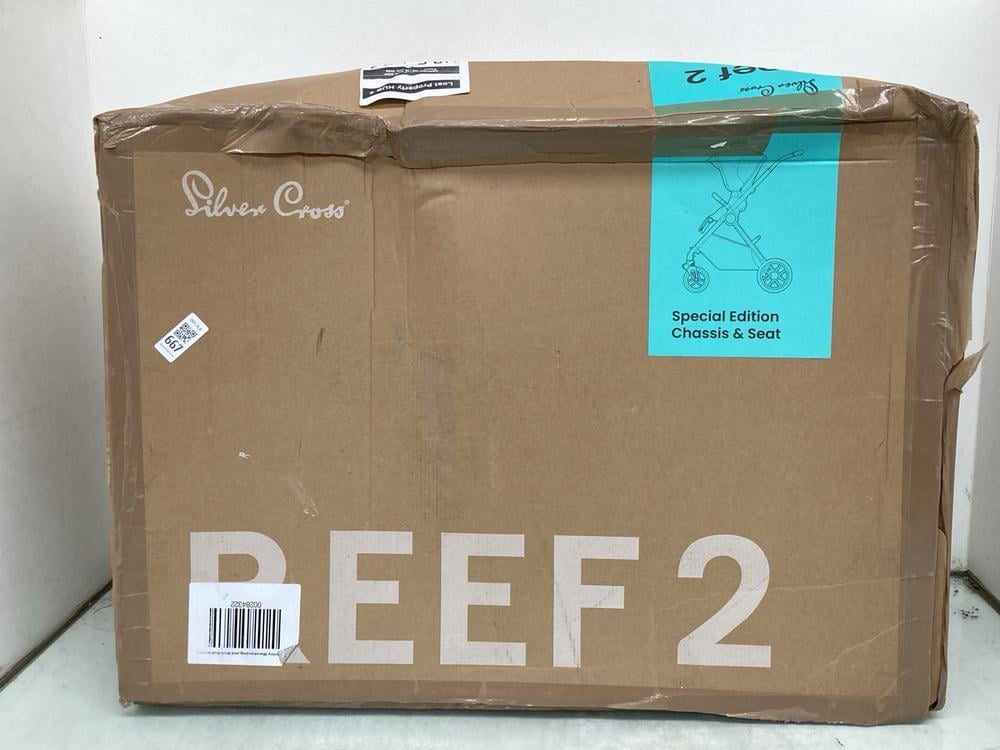 SILVER CROSS REEF 2 PUSHCHAIR: LOCATION - A22