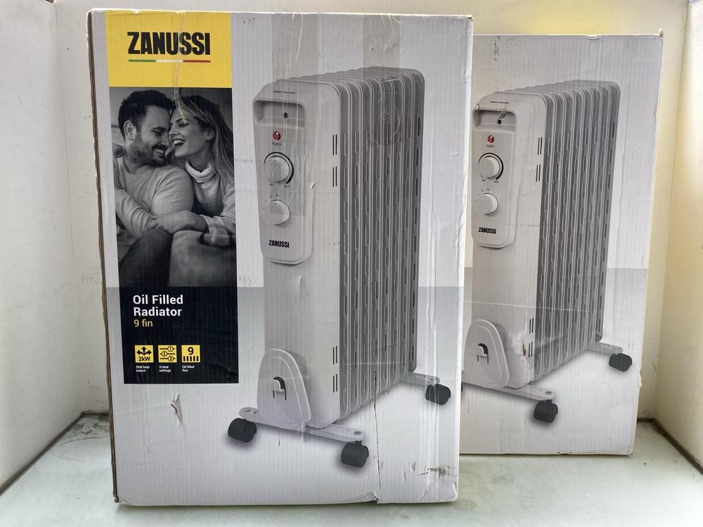2 X ZANUSSI 9 FIN OIL FILLED RADIATORS IN WHITE: L