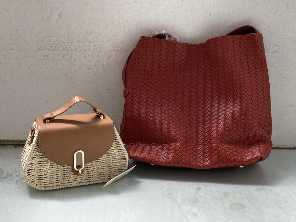 YUMI BROWN AND CREAM ONE SIZE CLUTCH BAG TO INCLUD
