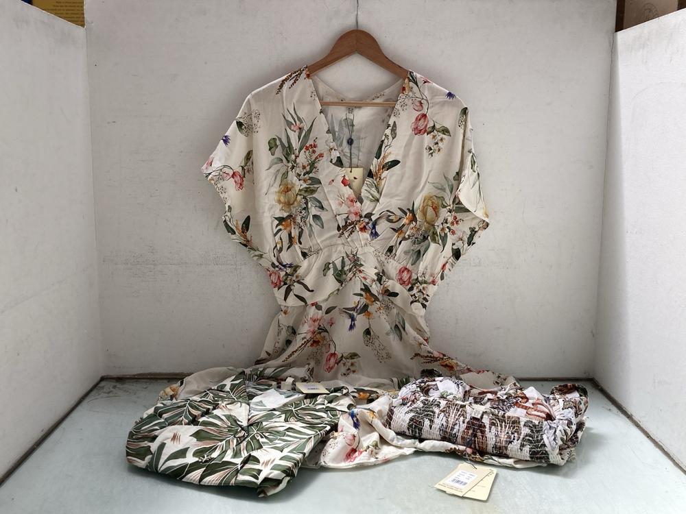 3 X ASSORTED YUMI SIZE 16 CLOTHING ITEMS TO INCLUD