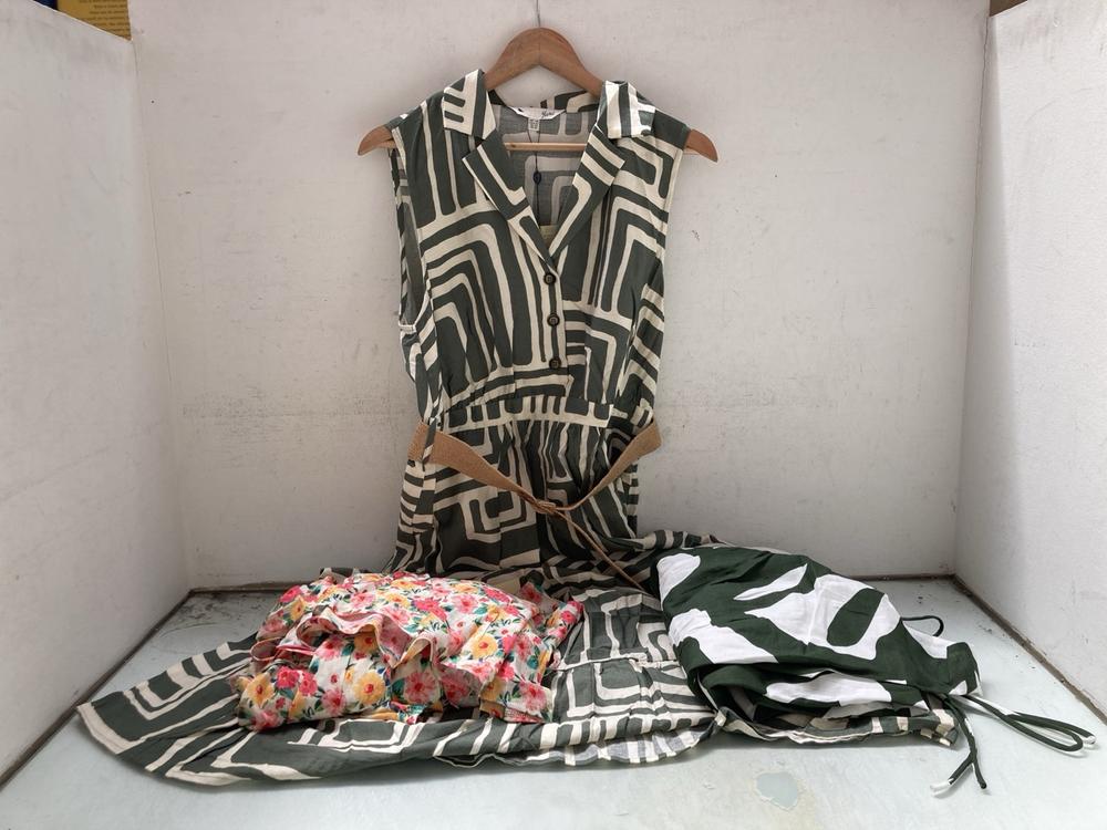 3 X ASSORTED YUMI SIZE 14 CLOTHING ITEMS TO INCLUD