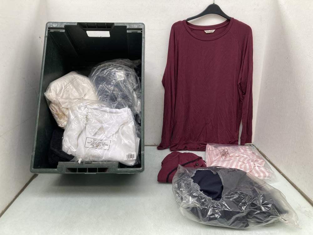 QTY OF ASSORTED JOHN LEWIS & PARTNERS CLOTHING ITE