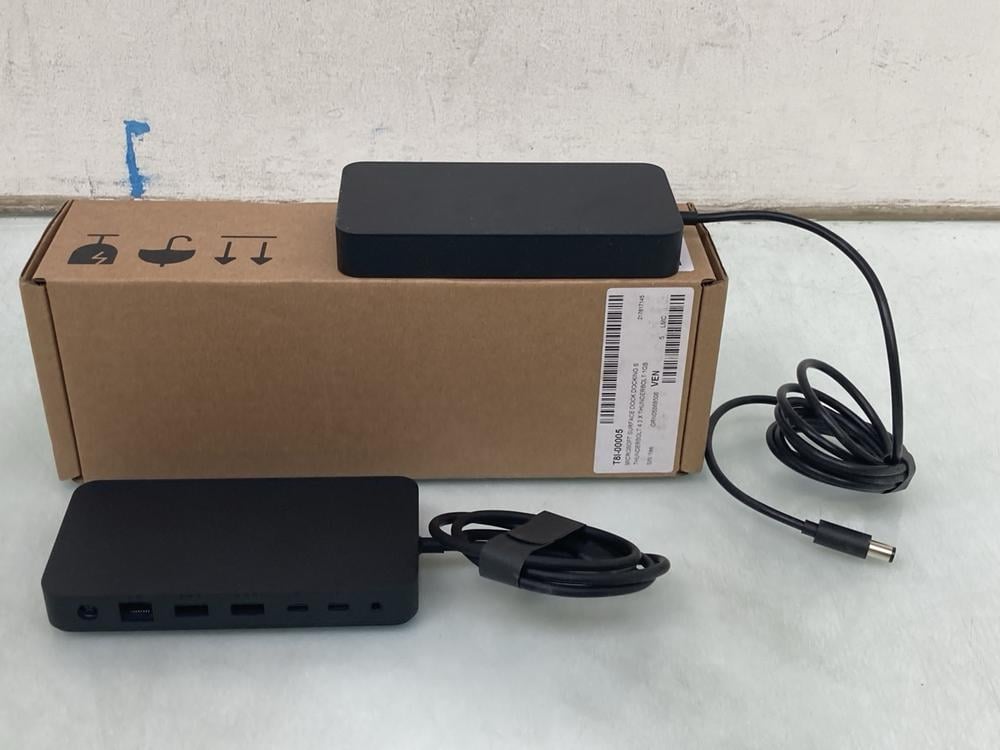 MICROSOFT SURFACE THUNDERBOLT 4 DOCKING - ORIGINAL