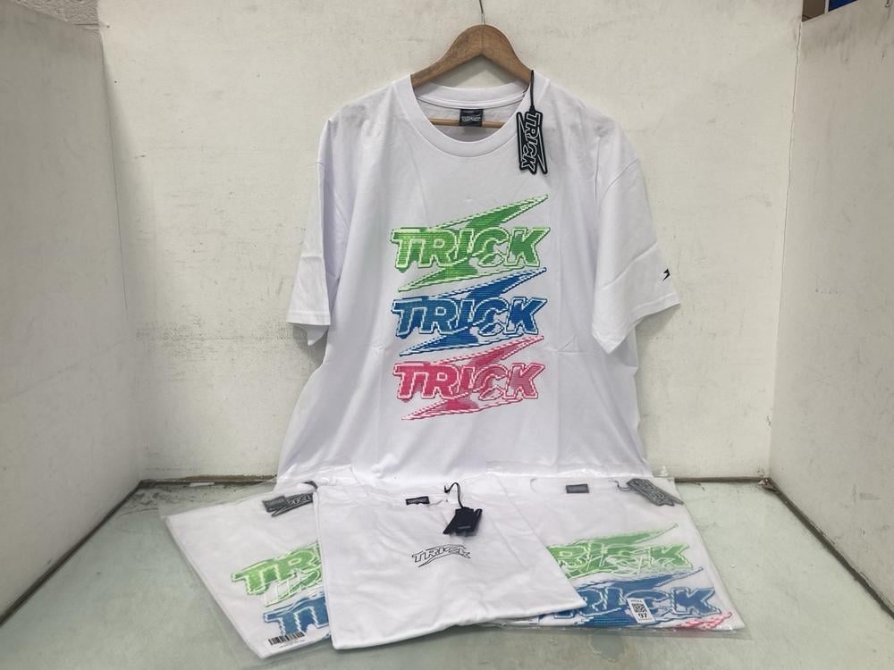 4 X TRICK STACK LOGO T SHIRT IN WHITE UK SIZE XXL: