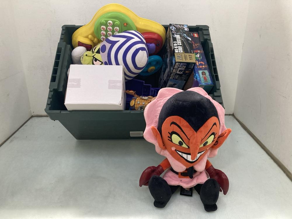 QTY OF ASSORTED CHILDRENS TOYS TO INCLUDE TOY STOR