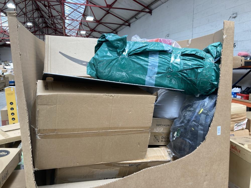 PALLET OF ASSORTED ITEMS TO INCLUDE SOUSVIDE 20L P