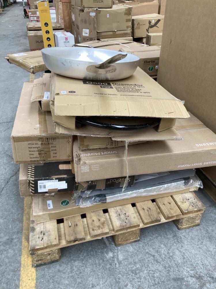 PALLET OF ASSORTED ITEMS TO INCLUDE VAELLO QUEMADO