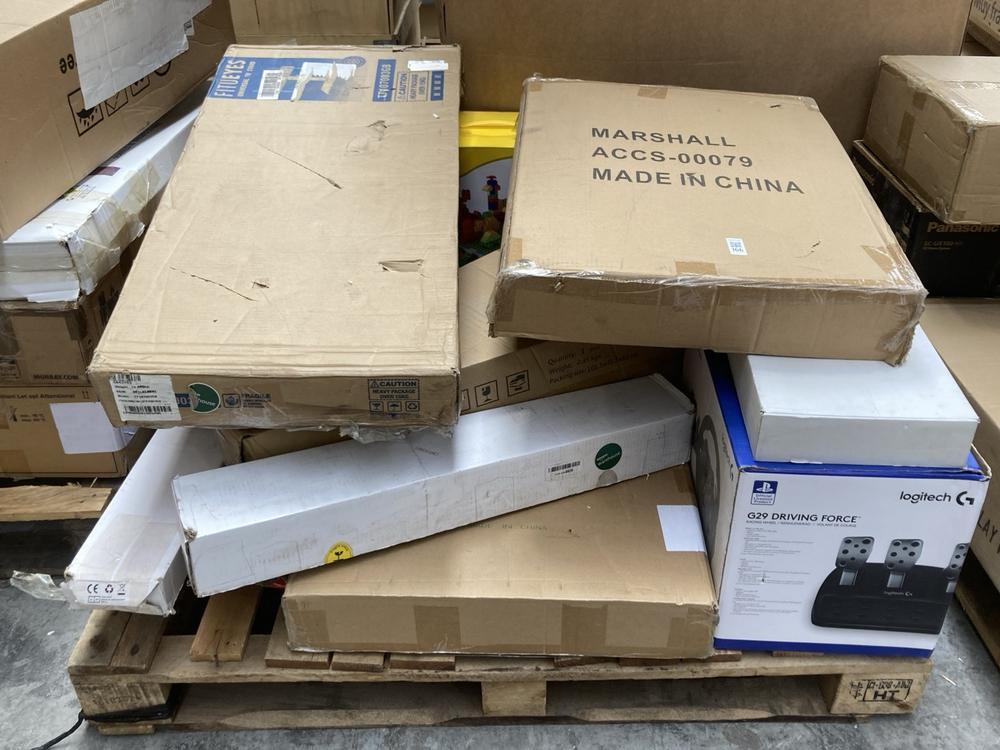 PALLET OF ASSORTED ITEMS TO INCLUDE LOGITECH G29 D