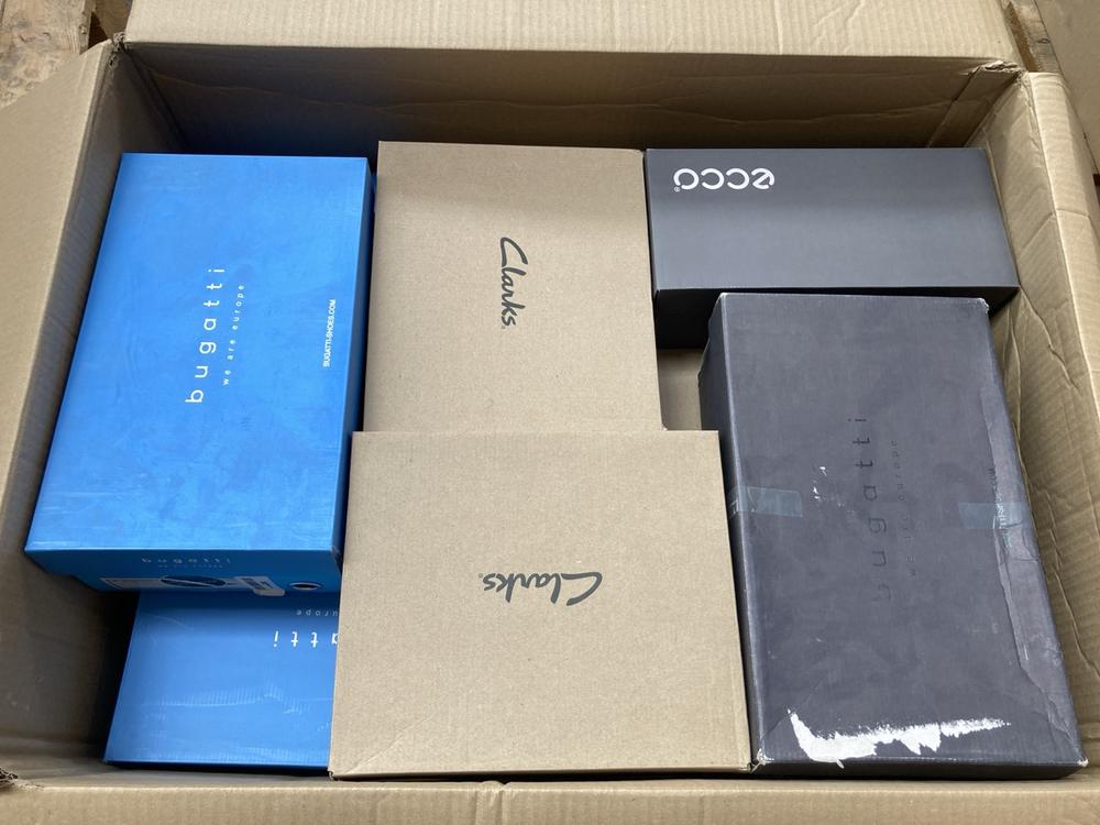 BOX OF ASSORTED FOOTWEAR TO INCLUDE BUGATTI TRAINE