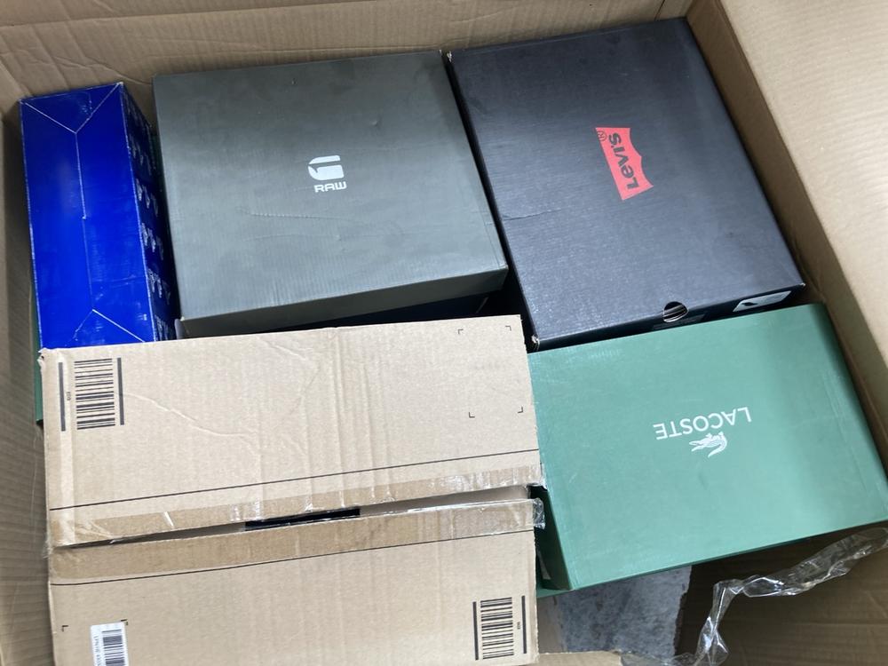 BOX OF ASSORTED FOOTWEAR TO INCLUDE LACOSTE TRAINE