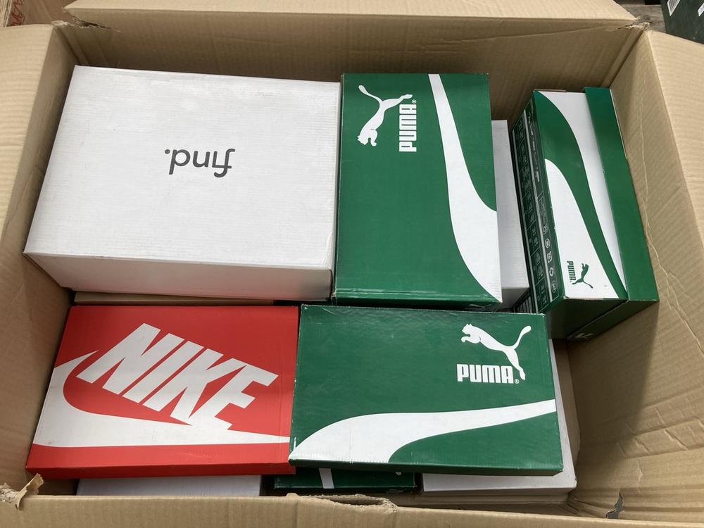 BOX OF ASSORTED FOOTWEAR TO INCLUDE PUMA CALI WOME