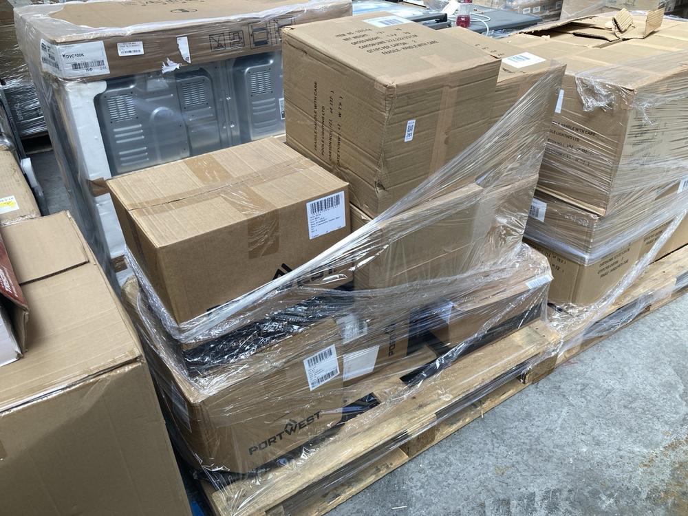PALLET OF ASSORTED ITEMS TO INCLUDE BOX OF PORTWES